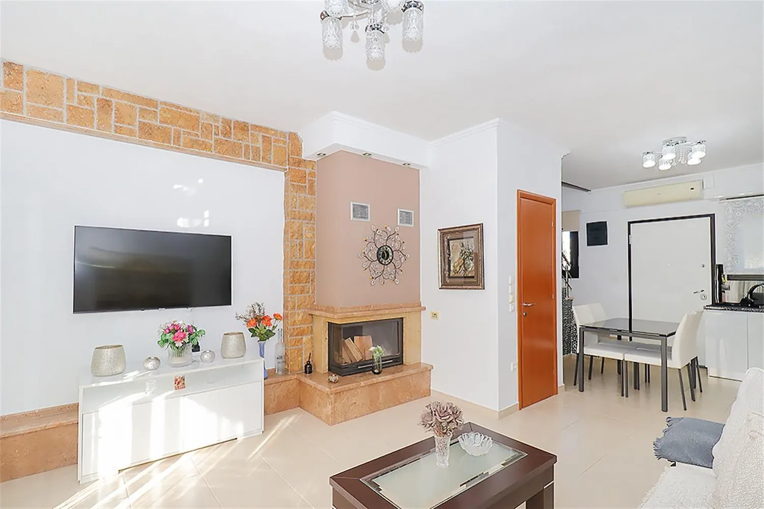 Mema'S Maisonette! Nea Fokea 0*,